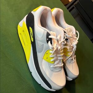 Nike Airmax yellow and black
